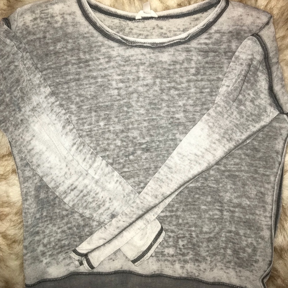 aeropostale gray long sleeve shirt